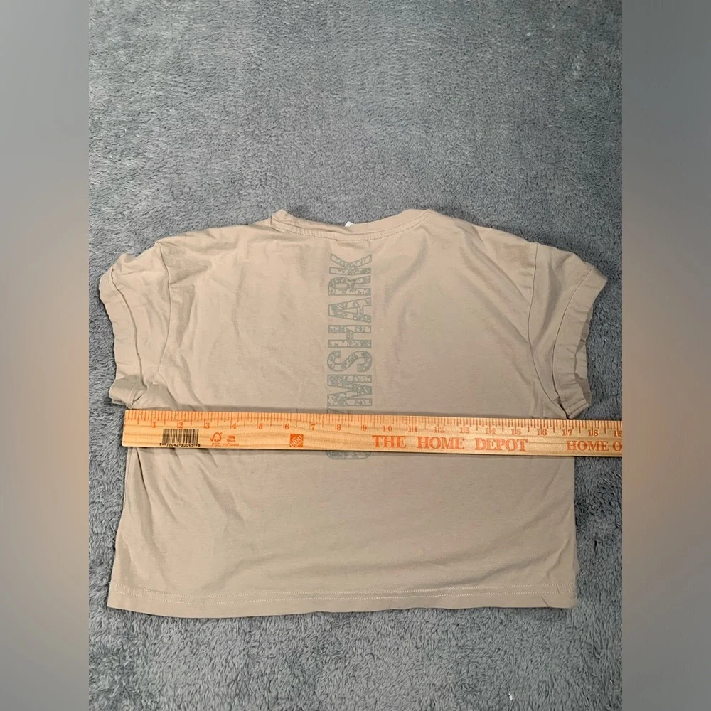 Gymshark Tan Crop Top small tee - Picture 8 of 9